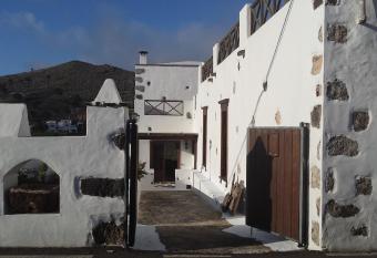 Villa Rural Gloria  s has Balcony rooms