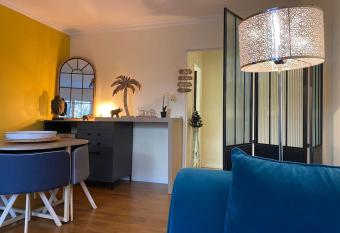 Charmant T3 calme avec jardin proche de Paris has Balcony rooms