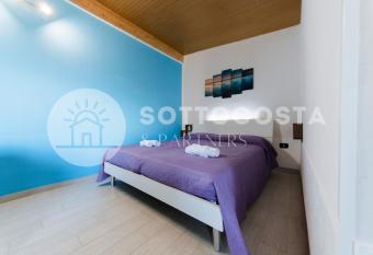 Tobino s Home has Balcony rooms