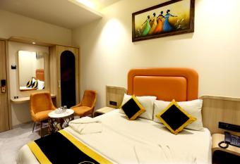 Hotel A R Paradise has Smoking/Balcony rooms