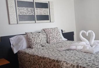 Apartamento parque Campillos has Balcony rooms