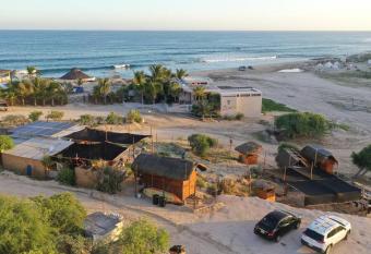 Rustic ranch house in the center of La Fortuna has Balcony rooms
