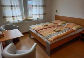 Hostel D      n allows 18 year olds to book a room