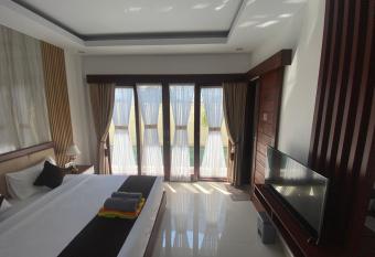 SONGOKU HOUSE APARTMEN has Balcony rooms