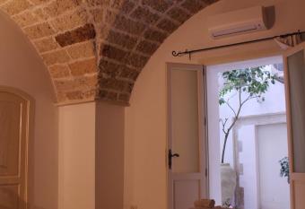 Corte Taddeo B&B has Balcony rooms