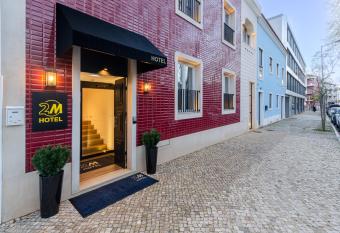 2M BOUTIQUE HOTEL has Balcony rooms