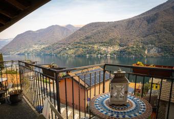 Lake View 16 has Balcony rooms