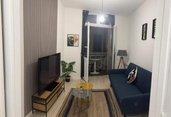 Apparemment cosy et chaleureux has Balcony rooms