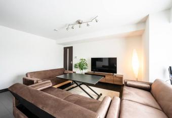 Shizuk +O Stay 2 allows 18 year olds to book a room