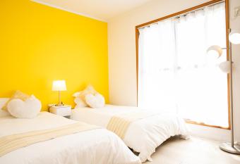 Nagashima Riverside House has rooms with a private hot tub