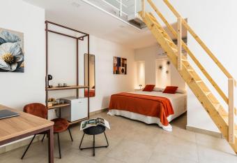 Case Varanni Etna Experience has Balcony rooms