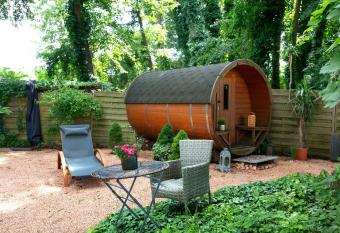 Ferienh  uschen am See has Balcony rooms