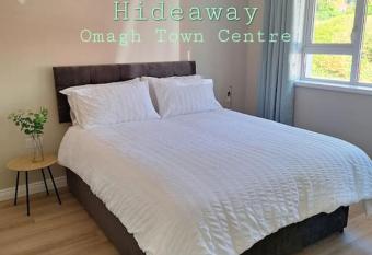  Grange Hideaway  Town Centre (Sleeps 6) has Balcony rooms