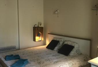 BelCiano (ancien Toit Vert) has Balcony rooms