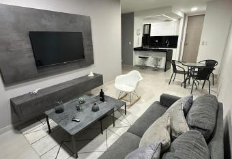 Apartamento Luxury 2 Habitaciones has Balcony rooms