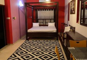 Citrus Garden Residence allows 18 year olds to book a room