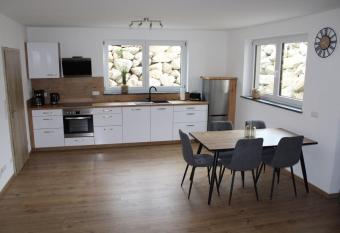 Ferienwohnung Alpenblick has Balcony rooms