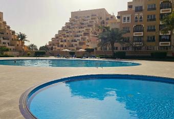 Unique 2bd apt Marjan Island has rooms with a private hot tub