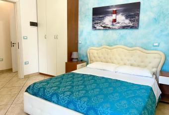 Salento Perla has Balcony rooms