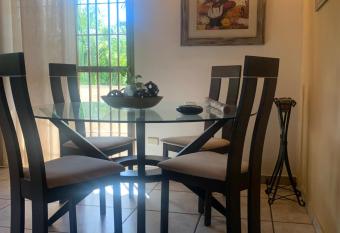 Appartement avec commodite 150Mts de la plage has Balcony rooms