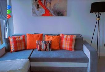 Absolute Stays at The Ridgmont-St Albans-High Street- Near Luton Airport - St Albans Abbey Train station -Close to London- Harry Potter World - The Odyssey Cinema-Contractors -London Road-Business-Leisure has Balcony rooms