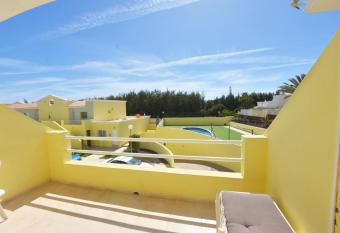 Book Jet - Apartamento Tindaya Wifi & Pool has Balcony rooms