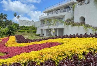 Manca Kemetug has Balcony rooms