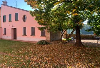 Agriturismo Case in Collina has Balcony rooms