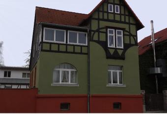 Villa Anneliese has Balcony rooms