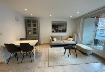 Gezellig centraal gelegen app voor 3 personen has Balcony rooms