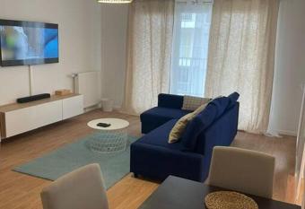 Superbe Appartement neuf 6 personnes has Balcony rooms