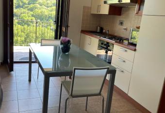 A&G Guest House allows 18 year olds to book a room