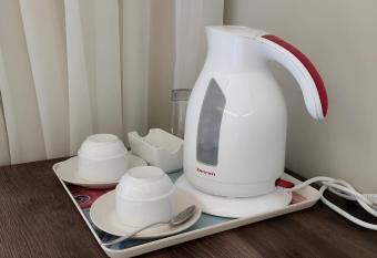 Al Dora Boutique hotel has rooms with a private hot tub