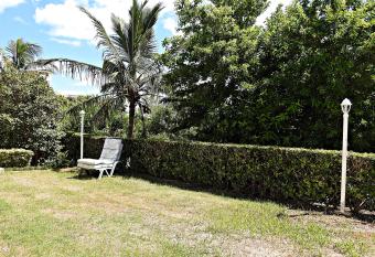 Windsong Guest Apartments has Balcony rooms