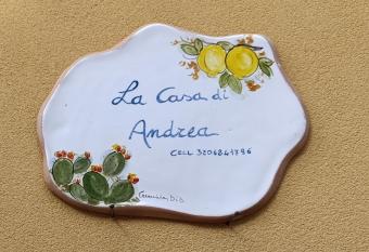 La casa di Andrea has Balcony rooms