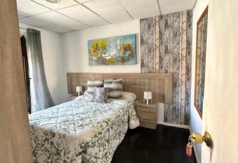 Old Town Plaza Mayor has Balcony rooms