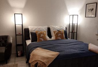 Moderne Wohnung in Hagen has Balcony rooms