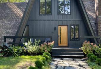 (null) has Balcony rooms