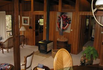 Rapaura Watergardens allows 18 year olds to book a room