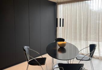 Suite & Vins - G  te d   exception allows 18 year olds to book a room