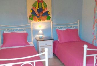 Cornelia has Balcony rooms