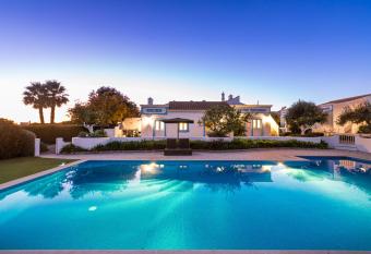 Casa Flor de Sal has Balcony rooms