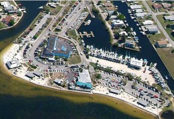 Inn on the Gulf has Balcony rooms