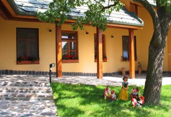 Penzion u Pejtrika allows 18 year olds to book a room