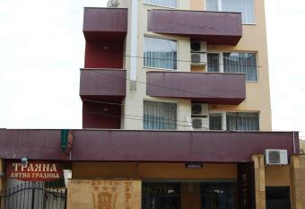 Hotel Trayana has Balcony rooms