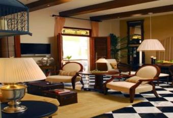 OLD SAN JUAN LUXURY APARTMENT has Balcony rooms