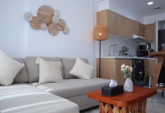 Modern 1BR apartment Masdar city has Balcony rooms