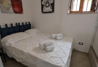 Casa nel borgo della tranquillit   has Balcony rooms