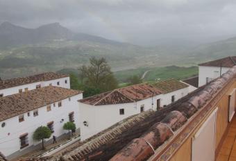 Apartamento rural El mirador allows 18 year olds to book a room