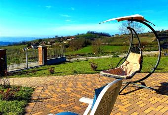 I 4 bimbi has Balcony rooms